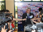 Bóng đá anh, ngoại hạng anh, lịch thi đấu euro 2012, Lần đầu với chiến dịch bảo vệ cúp vàng